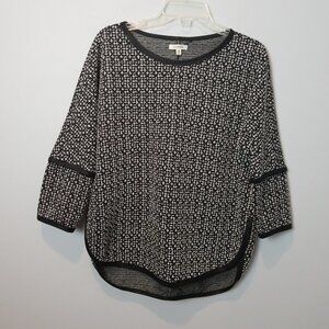 Max Studio Black & White Textured 3/4 sleeves faux leather trim size Medium